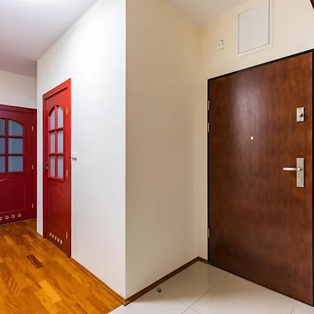 Superapart Chodkiewicza 10 * Warschau